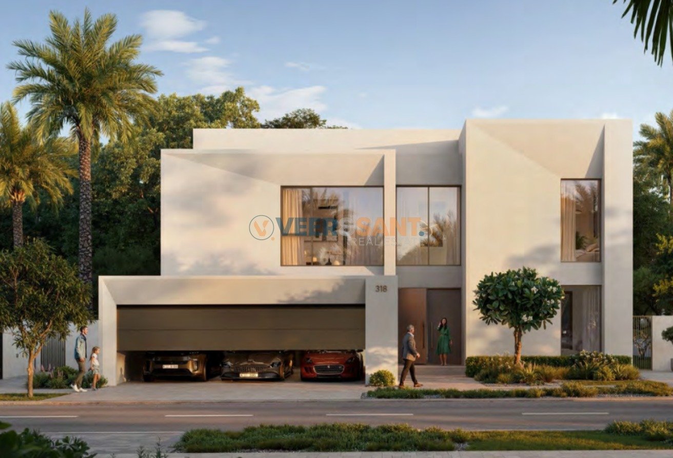 Waterfront Living | Spacious Layout | Huge Plot