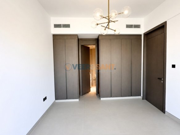 Prime Location | Ready to Move | Spacious 2BR