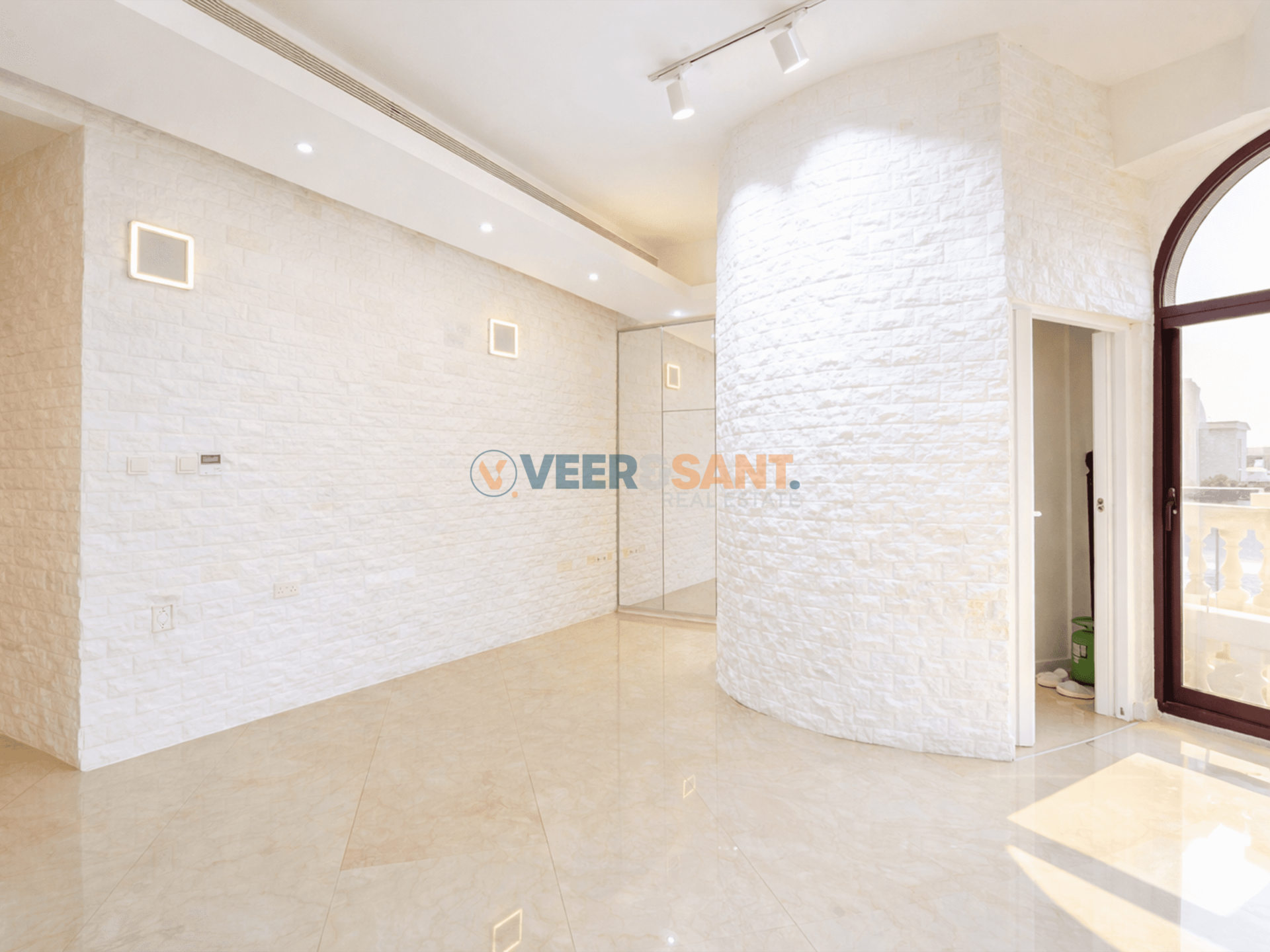 Luxury 8BR+ Villa | Private Pool | Cinema | Porsche for Tenant Use