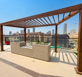 Veer & Sant Real Estate 181 1 (3)