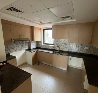 Veer & Sant Real Estate 528 PHOTO-2026-06-04-17-42-15_2