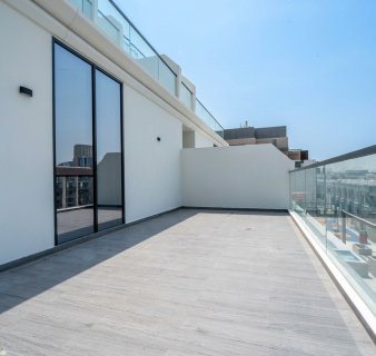 Veer & Sant Real Estate 201 Untitled-15