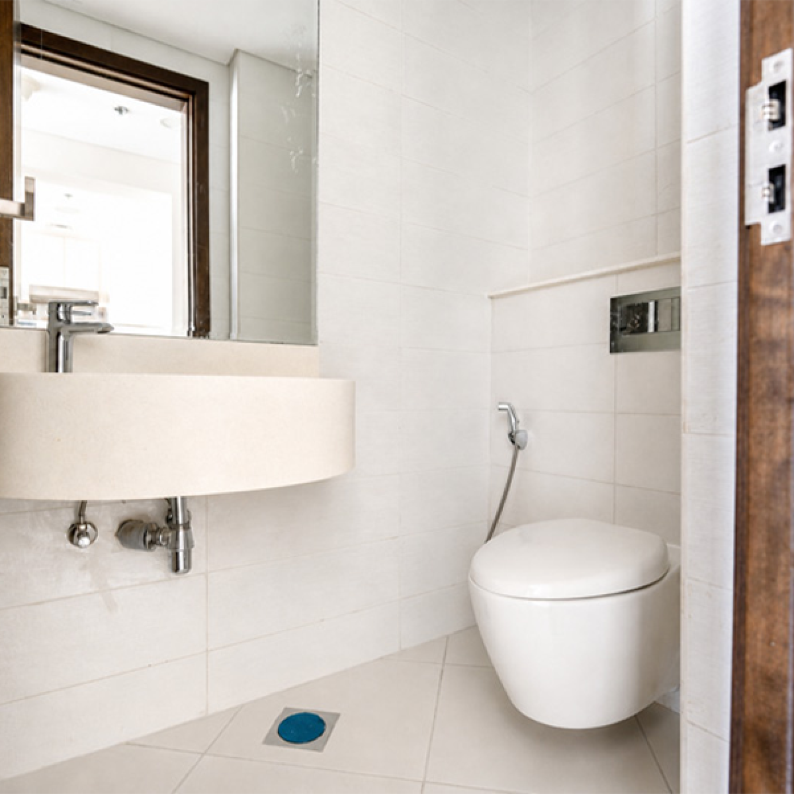 Veer & Sant Real Estate 481 Untitled-6