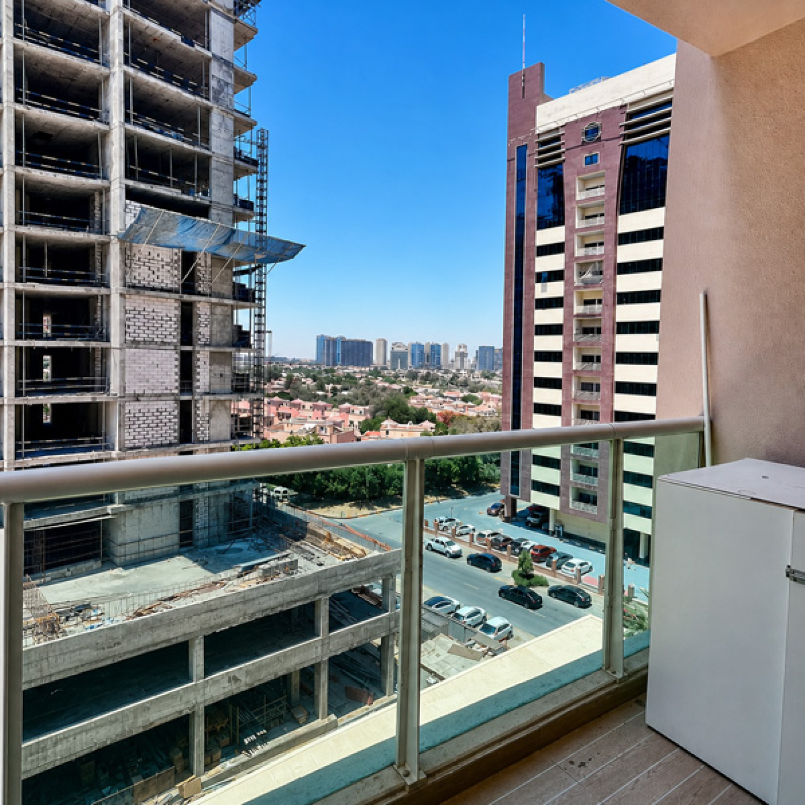 Veer & Sant Real Estate 323 Untitled-6