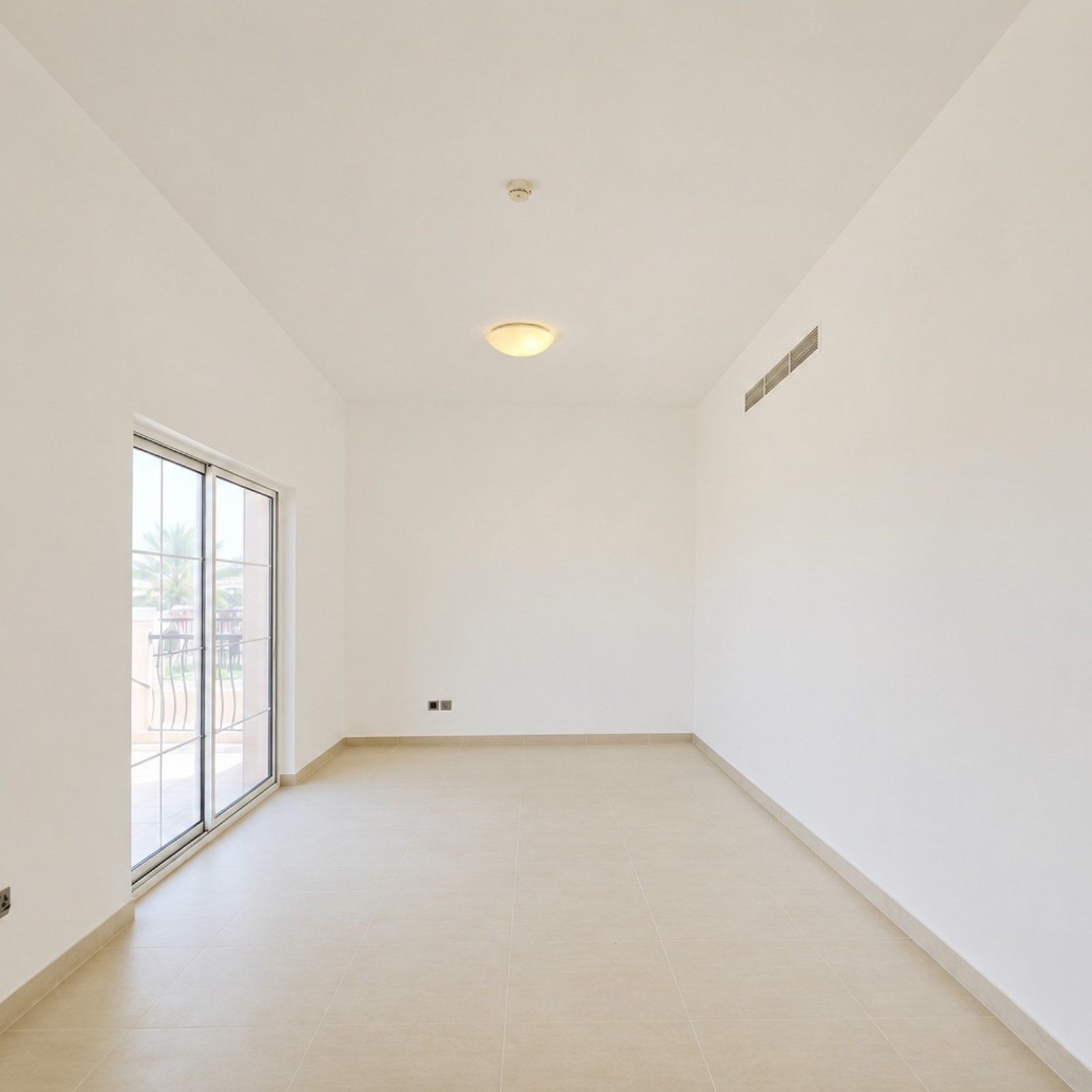 Veer & Sant Real Estate 516 WhatsApp Image 2026-06-12 at 3.48.29 PM